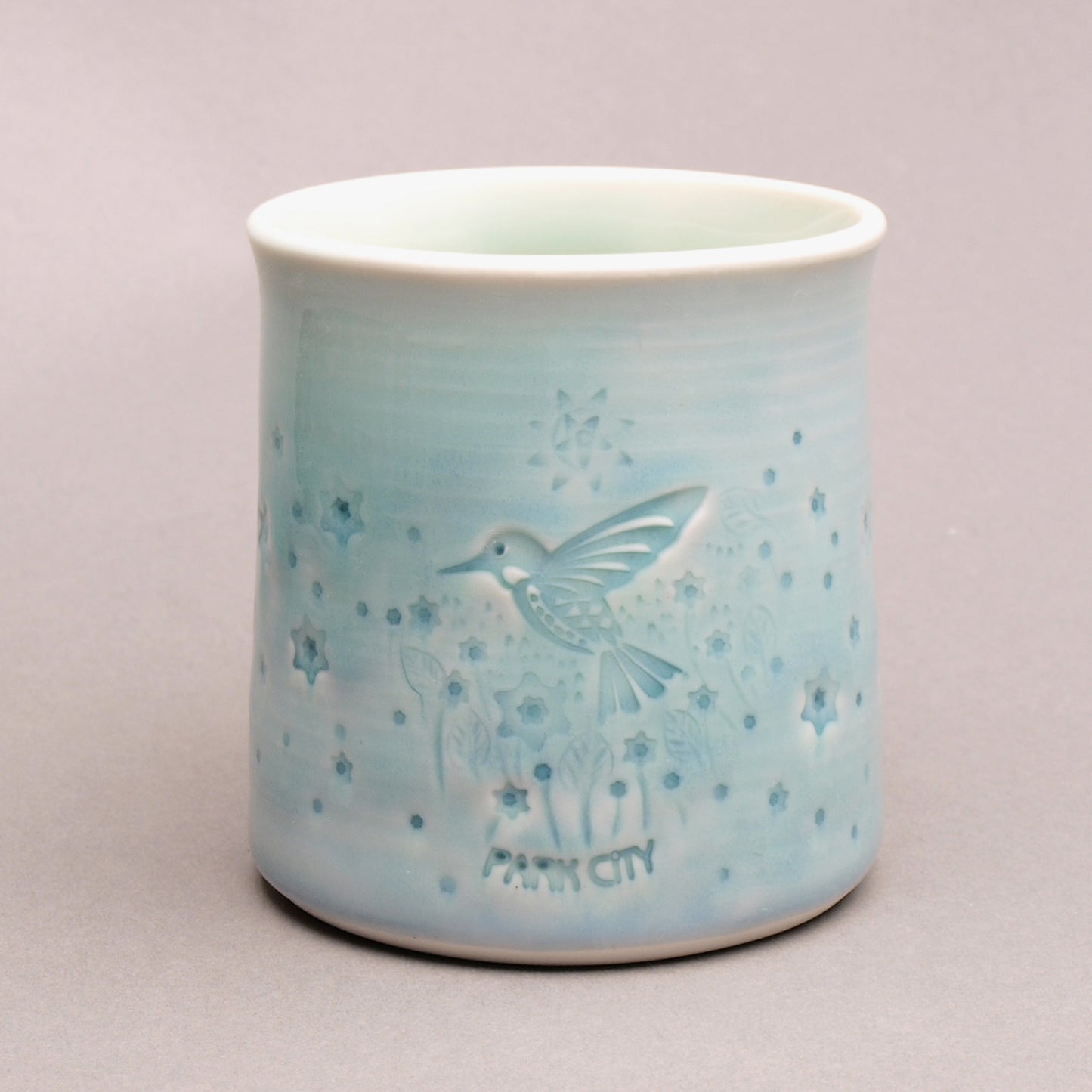 Handcrafted 'PARK CITY' Souvenir Mug with hummingbird by Mike Hays: Artistry, Comfort, and Durability