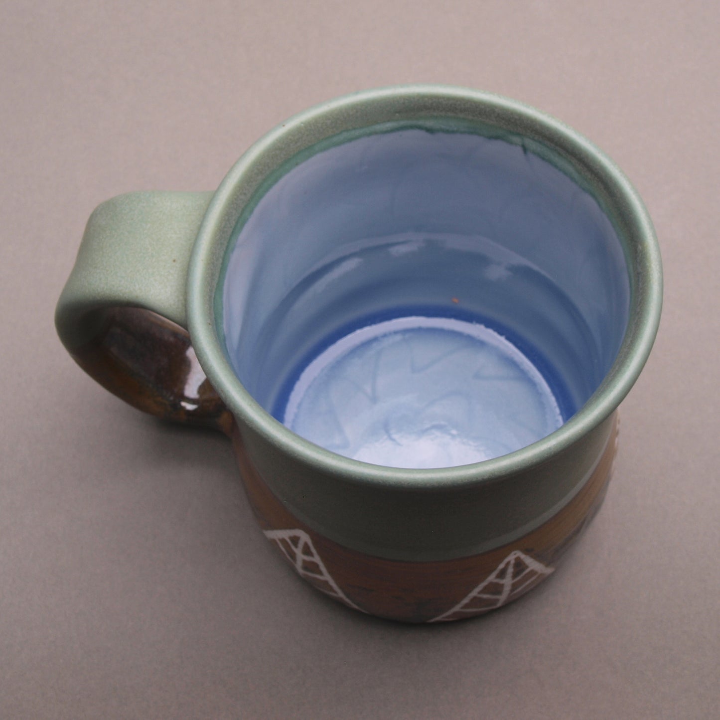 Handcrafted Ceramic Mug by Mike Hays: Artistry, Ergonomics, and Durability MUG #2