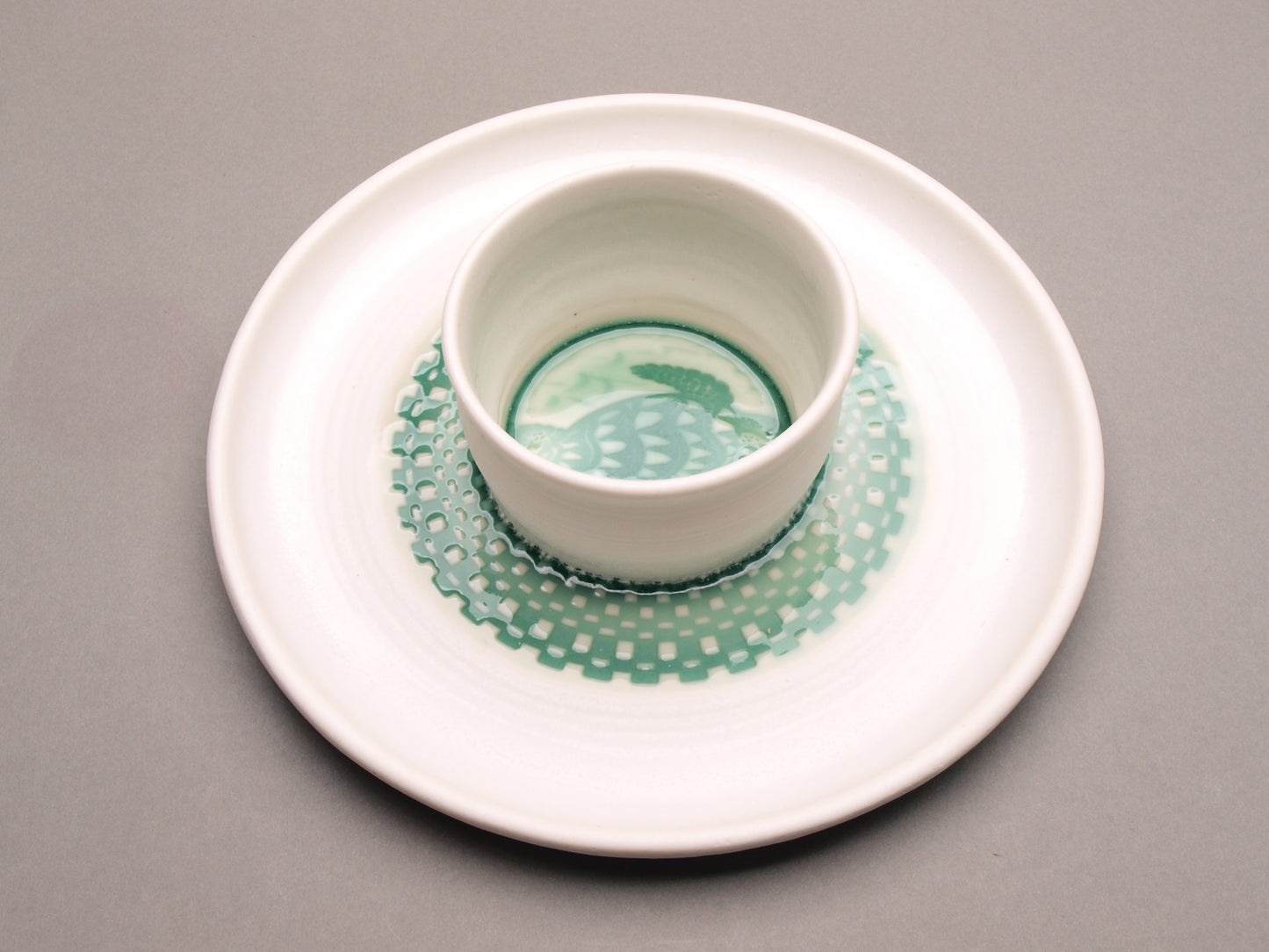 Medium Sized Handcrafted Ceramic Chip and Dip with Sea Turtle Design, White and Jade Green, Checkered Pattern, Ceramic Porcelain