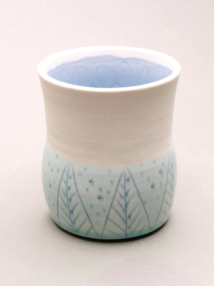Handcrafted Ceramic Mug by Mike Hays: Artistry, Ergonomics, and Durability MUG #4