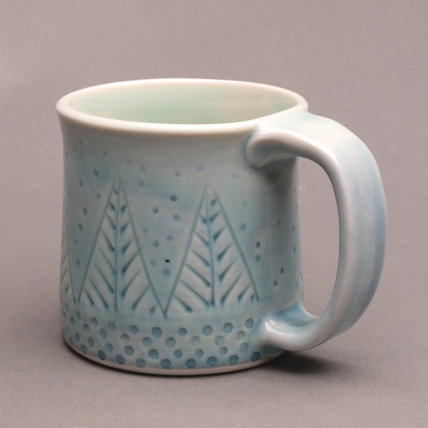 Handcrafted 'PARK CITY' Souvenir Mug with pinetrees by Mike Hays: Artistry, Comfort, and Durability