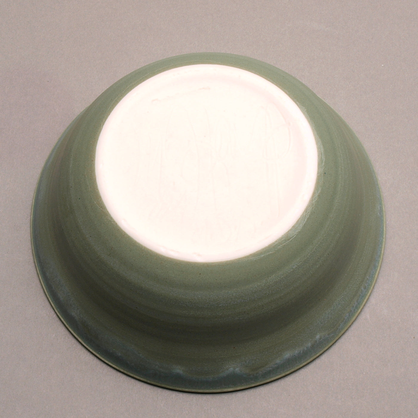 Ceramic Porcelain Pottery Handcrafted Sea Turtle Bowl, Southwestern Style Ceramic, Iron Red Ohata with Turquoise Center, Sage green exterior. Tribal Triangle Border, White & Iron Blue